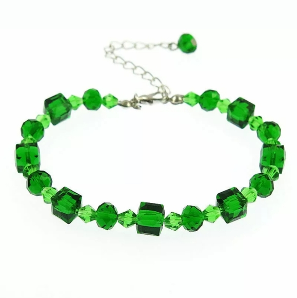 New Austrian Green Crystal Adjustable Bracelet. - Picture 2 of 7